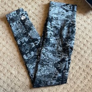 Womens best camo leggings